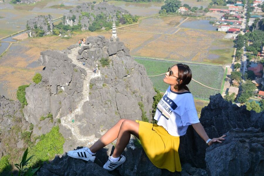 Hoa Lu-Mua Cave-Tam Coc-Bich Dong-Thung Nham National Park - Cycling through rice fields and villages