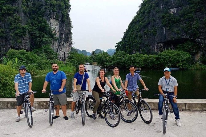 Hoa Lu - Tam Coc boat Trip and Mua Cave - Mua Cave and the climb above Tam Coc