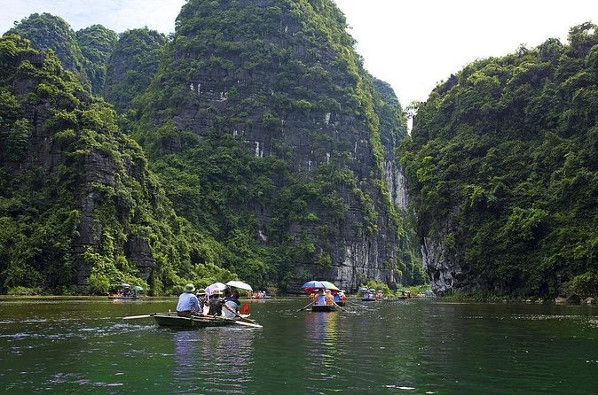Hoa Lu - Tam Coc Full day Deluxe Small Group - Who should book this Hoa Lu and Tam Coc tour