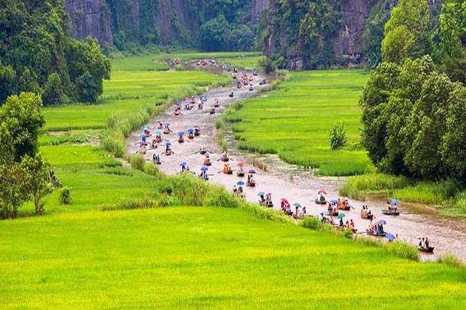 Hoa Lu Tam Coc Full-Day DELUXE Tour Including BUFFET LUNCH & River Boat Ride - Should you book the Hoa Lu and Tam Coc day tour?