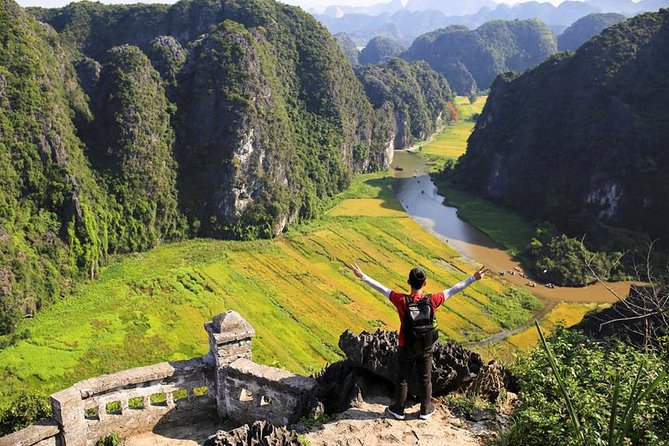 Hoa Lu Tam Coc Full Day Tour: Small Group Tour & Buffet Lunch - Why Tam Coc is the real prize