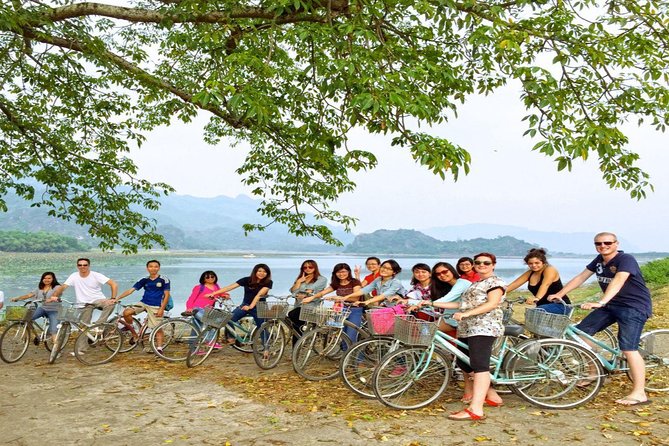 Hoa Lu Tam Coc Full Day Tour: Small Group Tour & Buffet Lunch - A bicycle ride through rural Ninh Binh