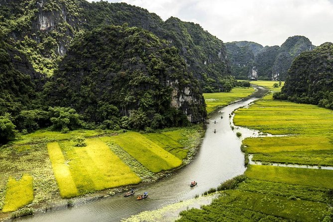 Hoa Lư Tam Coc & Mua Cave full day Including Buffets Lunch - Getting back to Hanoi