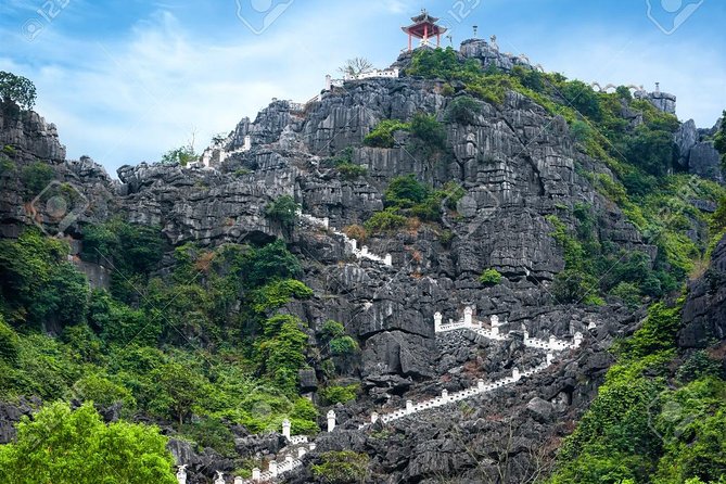 Hoa Lu -Tam Coc - Mua Cave Full Day Trip with Limousine Bus - Hoa Lu and the story of Dai Co Viet
