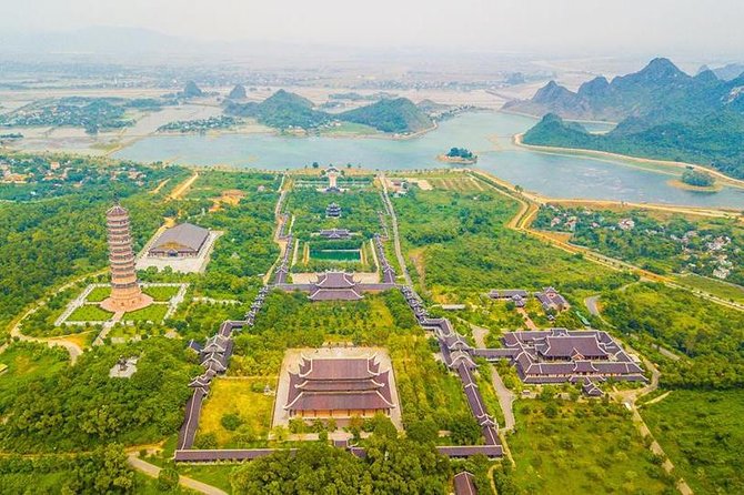 Hoa Lu Temple, Trang An boat trip & Mua Cave Mountain day trip - best selling - The real price and what it includes