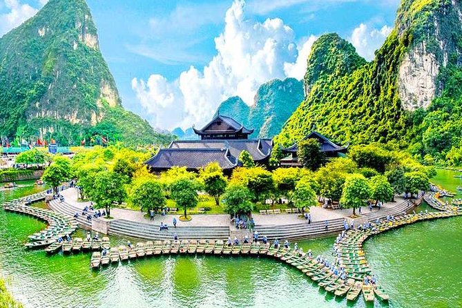 Hoa Lu - Trang An - Mua Cave- 1 Day Trip from Hanoi By Limousine and Small Group - Buffet lunch and a short Vietnamese tea break