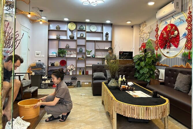 Hoang's Spa for Relaxing Foot Massage - A Short Rest on Hang Dieu Street