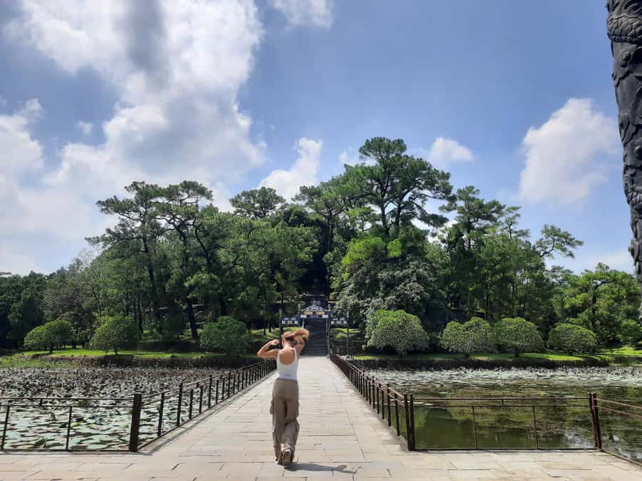Hue: Royal Tombs & Imperial City Tour by Private Car - Key points to know before booking