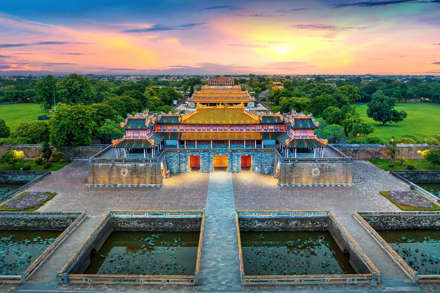 Hue: Royal Tombs & Imperial City Tour by Private Car - Comparing the three Nguyen royal tombs