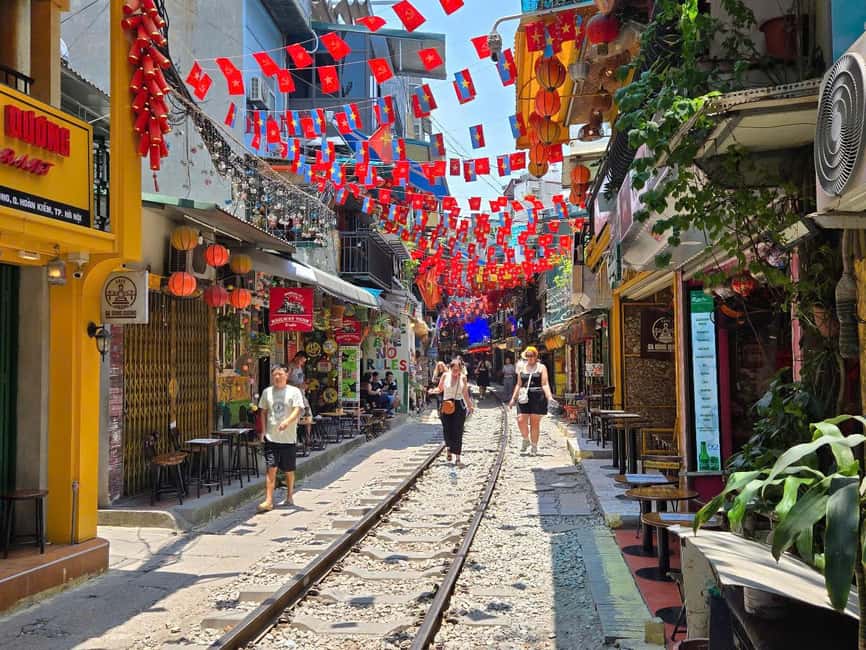 Incense Village & Hanoi Tour With Train Street - Small Group - The Temple of Literature and Vietnam’s old education system