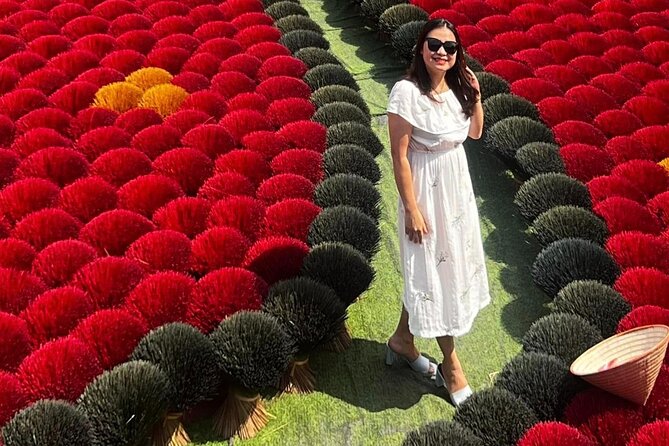 Instagram Incense Quang Phu Cau Village Tour with Train Street - Who should book this half-day tour?