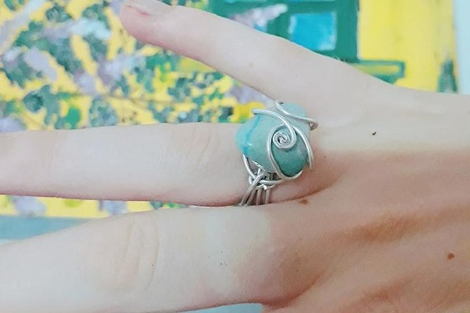 Jewelry Making Workshop - The first stage: choosing a design and materials