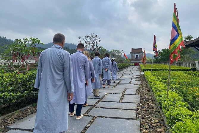 Journey to Inner Peace 3 Day Meditation at Yen Tu, Ha Long - Day two: a 5:00 AM start and a full day of practice