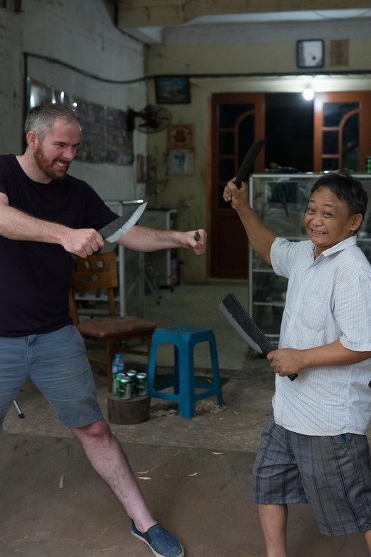 Knife Making in Blacksmith Village in Hanoi - Why Da Sy is a good place to make a knife