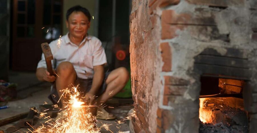 Knife Making in Blacksmith Village in Hanoi - From rough metal to a working blade