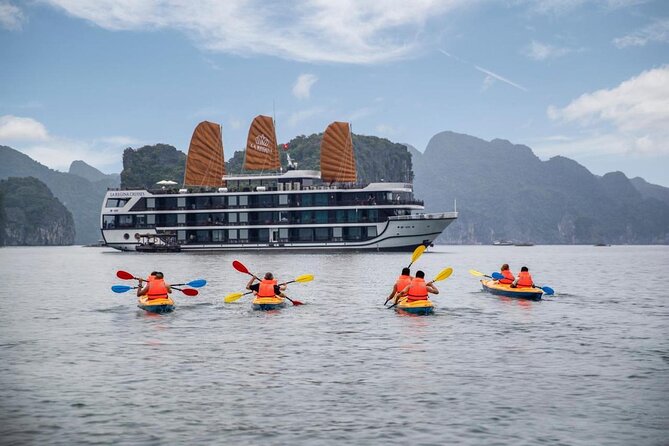 La Regina 3 days tour - Visiting Ha Long Bay & Lan Ha Bay - Why two nights makes a real difference