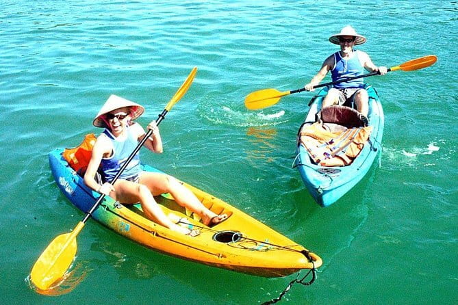 Lan Ha Bay 2 days tour with 3-star cruise - The Hanoi pickup and ride to Gia Luan Harbour