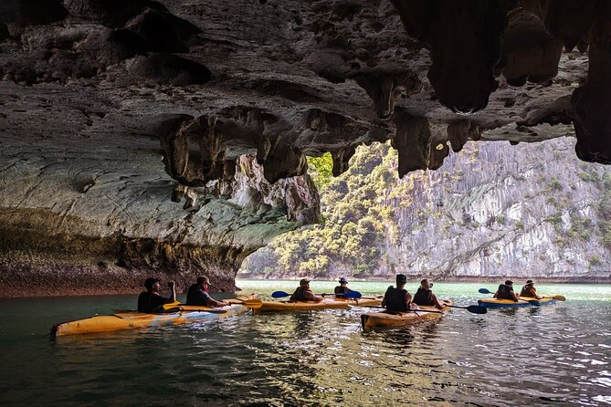 Lan Ha Bay day tour from Cat Ba, Hanoi - Serenity Boutique Cruise - Starting before sunrise from Hanoi