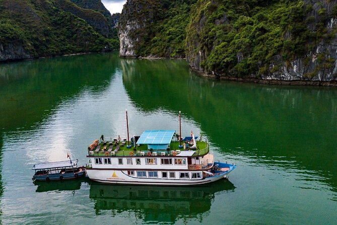 Lan Ha bay deluxe cruise 2 days: Kayaking & swimming at pristine places - Hanoi to Cai Beo Port: an early start with a long road transfer