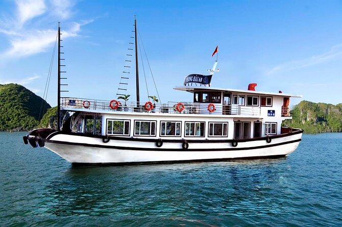 Lan Ha Bay Full Day With Cave, Kayaking And Swimming - Boarding the Tropical Cruise at 11:00