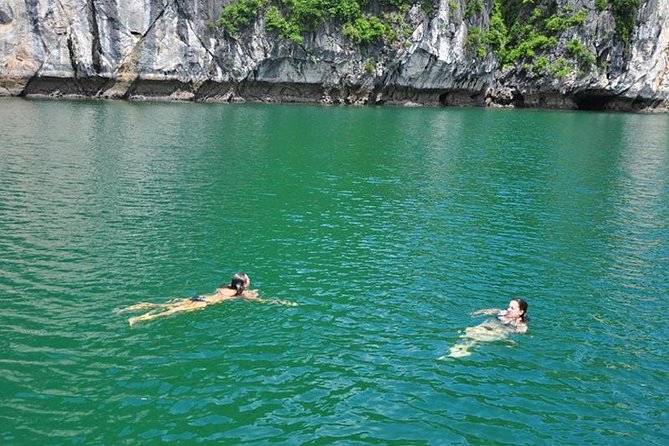 Lan Ha Bay - Ha Long Bay Overnight 5-star Cruise with Kayaking, Swimming,... - A Quiet Night Away From the Main Boat Traffic