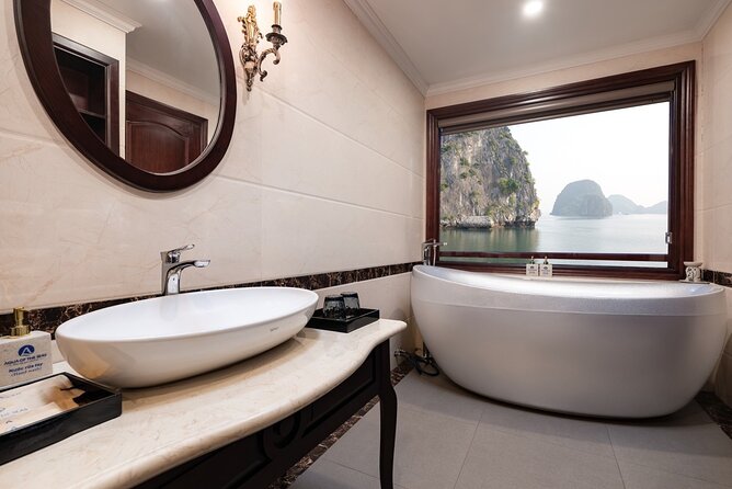 Lan Ha - Ha Long Bay 5Star cruise-Private balcony cabin 2day trip - Visiting Trung Trang Cave on Cat Ba Island