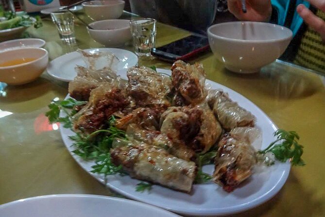 Le Mat Snake Village Tour With Snake Tasting - What the private format adds
