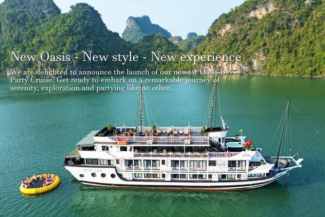Le Theatre Cruise - Wonder on Ha Long & Lan Ha Bay 2 Days Tour - The early start: Tai Chi at 6:15 a.m.