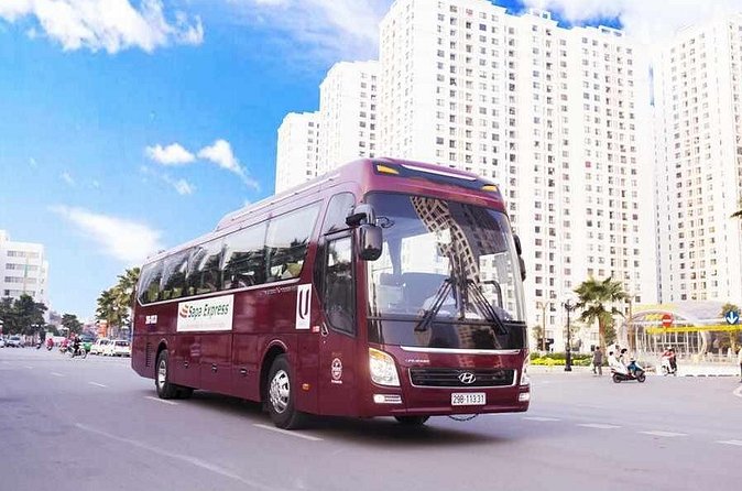 Limousine bus : Ha Noi to Sapa and Back - The value of $26 per person