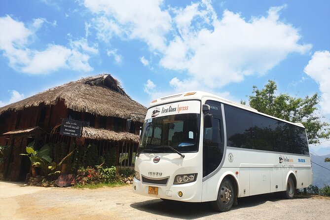 Limousine Shuttle Bus from Hanoi to Pu Luong with Hotel Pickup - The four-hour route and its halfway pause