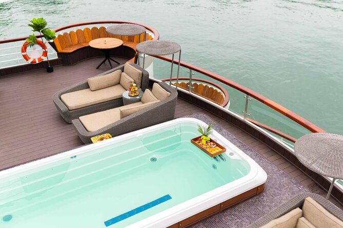 Luxury 5-Star Ha Long Bay Day Cruise with Buffet Lunch from Hanoi - Luon Cave by bamboo boat or kayak