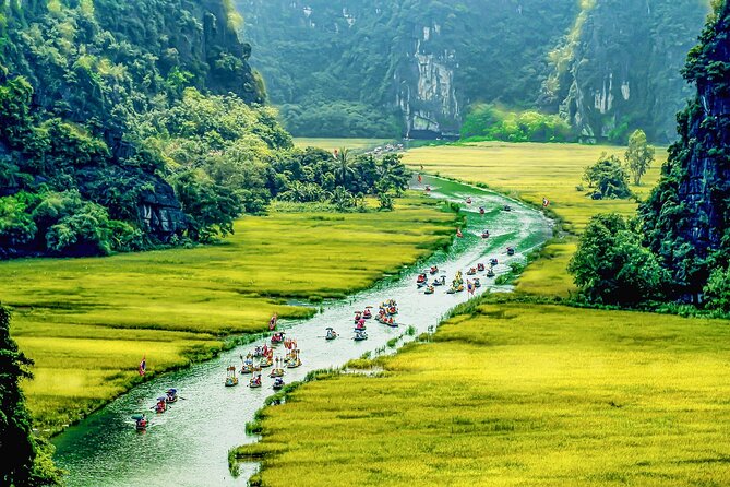 Luxury Full Day Ninh Binh Tour From Hanoi - Climbing the 500 steps at Mua Cave