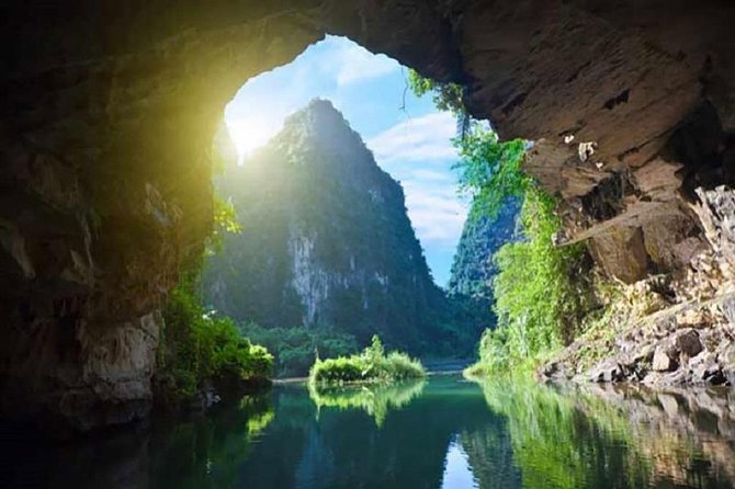 Luxury Hoa Lu - Tam Coc - Mua Cave 1 Day Tour - By Limousine & Small Group - What $59 includes, and what it does not