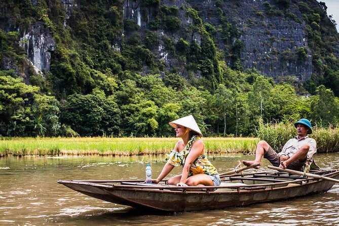 Luxury Hoa Lu - Trang An - Mua Cave full day w round trip from Hanoi/ Ninh Binh - Hoa Lu’s royal temples and Vietnam’s early capital