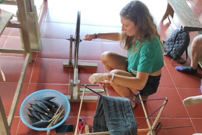 Luxury Mai Chau Day Tour from Hanoi - Cycling through Lac, Pom Coong, and Nhot villages