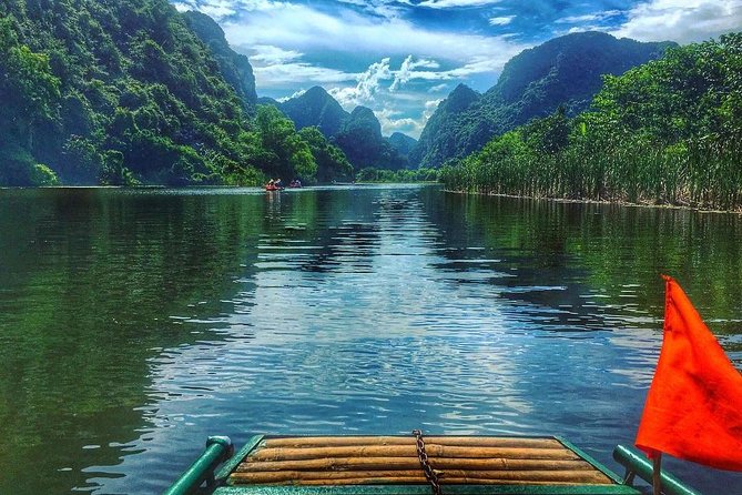 Luxury Ninh Binh: Hoa Lu - Mua Cave - Tam Coc Day Tour from Hanoi - What the $45 price actually covers