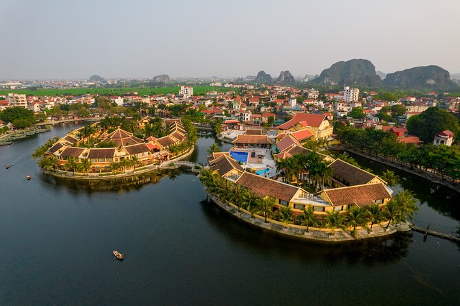 Luxury small Group Hoa Lu - Tam Coc - Mua Cave Max 6 - 8 pax/tour - Tam Coc by sampan, the day’s calmest hour