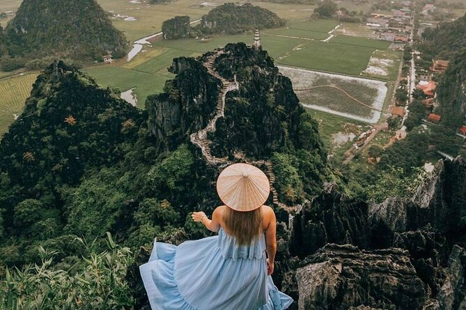 Luxury Small Group Tour in Tam Coc, Mua Cave, Bich Dong Pagoda - Thai Vi Temple and the Tam Ngo Valley
