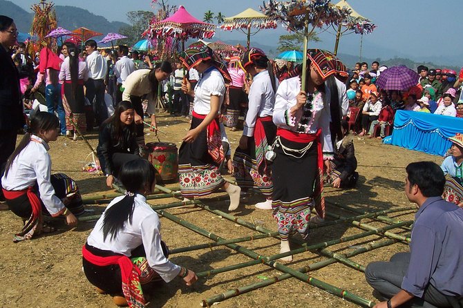 Mai Chau Nature village private Day Trip - Pom Coong village and Thai culture