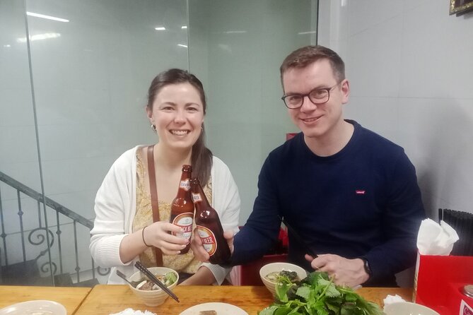Michelin Street Food Tour - Guide Tom and the personal touch