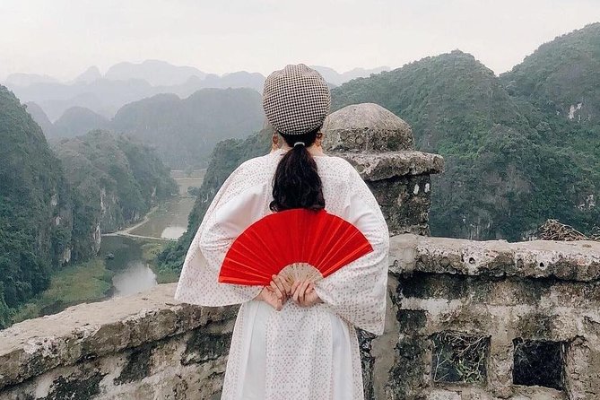 Mua cave - Hoa Lu - Tam Coc- Small Group - Who should book this Ninh Binh outing