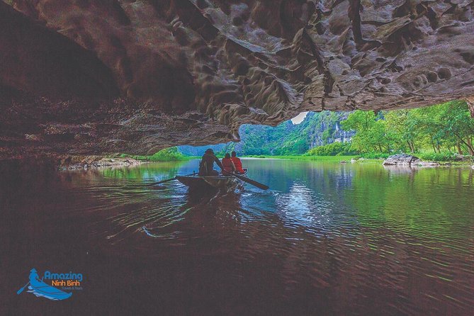 Mua Cave - Tam Coc - Bich Dong Day tour with transfer, local family & bike - What the Guide Adds