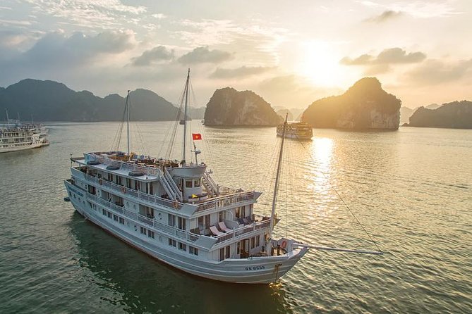 New Cruise Ha Long - CATAMARAN PREMIUM - Returning to Hanoi After 6:00 p.m.