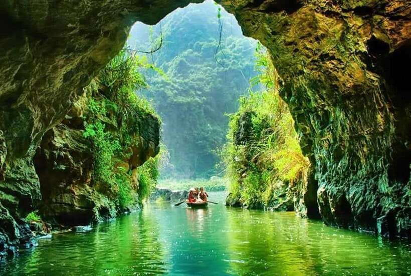 Ninh Binh 1-day tour Bai Dinh Trang An Mua Cave Small Group - Should you book it?