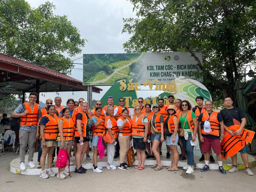 Ninh Binh 2 day 1 night stay at Homestay/Bungalow - Bai Dinh Pagoda and its giant bronze Buddha