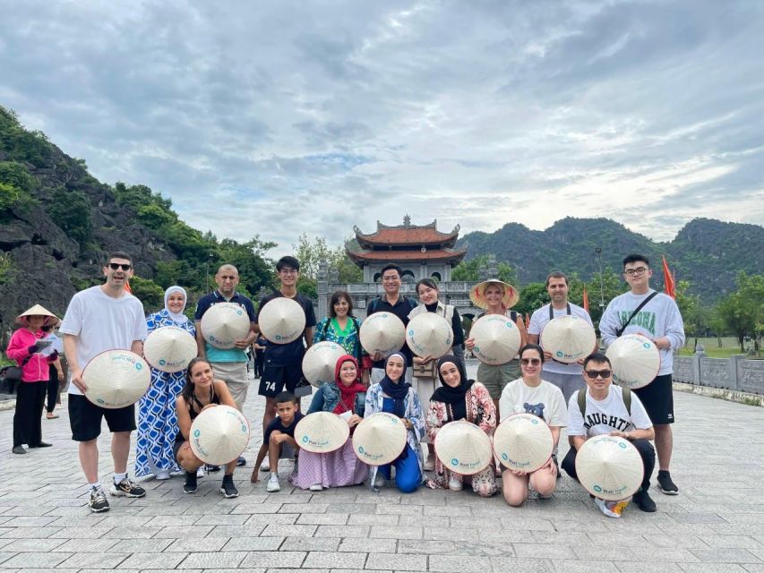 Ninh Binh 2 day 1 night stay at Homestay/Bungalow - Two and a half hours through Trang An