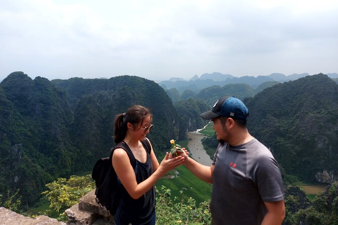 Ninh Binh 2 Day 1 Night Trip Small Group Tour With 4 star Hotel - A North Vietnamese lunch before the afternoon ride