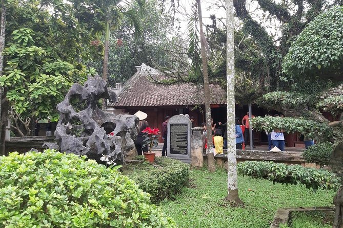 Ninh Binh 2 days,1 night from Hanoi: Hoa Lu - Mua Cave - Tam Coc - Cuc Phuong - Five hours in Cuc Phuong National Park