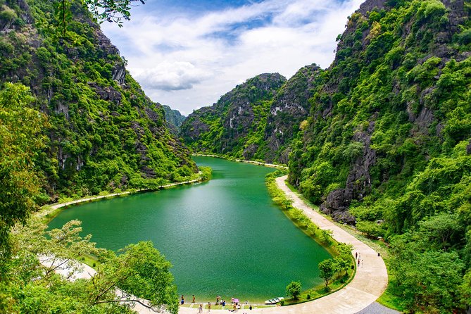 Ninh Binh 2 days 1 night in Homestay: Hoa Lu-Tam Coc- Bai Dinh-Trang An - Why two days works better than a rushed day trip