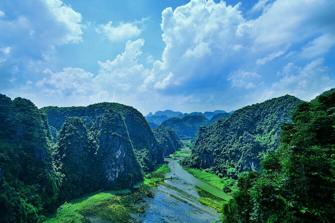 Ninh Binh 2 days 1 night Tour from Hanoi (Small Group of 9) - Why an overnight Ninh Binh trip works better